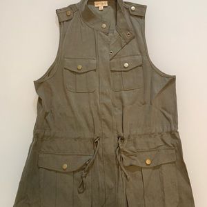 Women’s vest